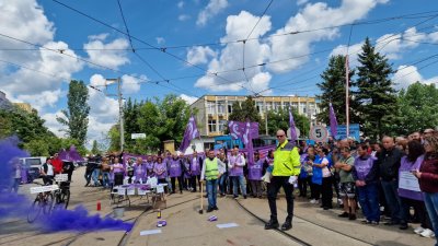 Последно за днес: От КНСБ ще чакат кмета Терзиев в 7:45 пред работното му място