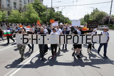 В БНТ заслужават наистина повече за слугинажа си