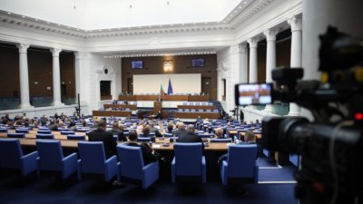 Приеха на първо четене промените в Закона за храните
