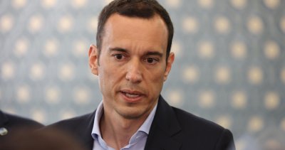 Кметът на София обеща да има транспорт за матурите