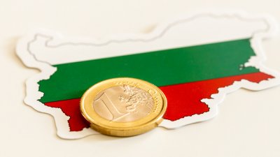 Слух от "Политико": ЕС скоро ще одобри кандидатурата на България за приемане на еврото
