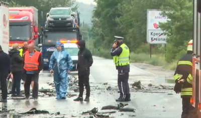 Зверска катастрофа между тир и кола край Кресна взе поредна жертва