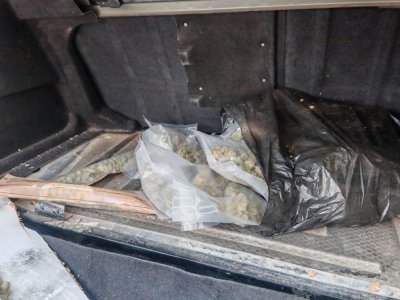 Криминалисти от Стара Загора иззеха близо килограм марихуана