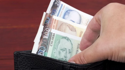 Кешът в България е все още над 30 милиарда лева