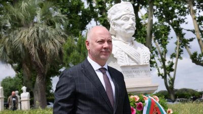 В Рим Росен Желязков почете своя легендарен роднина капитан Петко войвода (СНИМКИ)