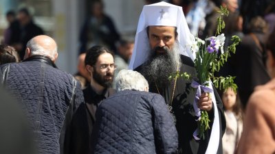 Аскетичен живот: Патриарх Даниил остана без личен готвач