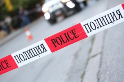 28-годишен шофьор се удари в дърво и загина на място