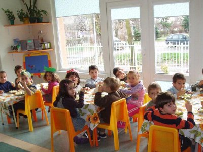 Терзиев се похвали: Детските градини няма да затварят през лятото за първи път
