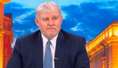 Румен Христов: Радев си подготвя новия политически проект