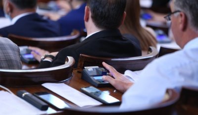 Фирмите ще подават отчети само на едно място