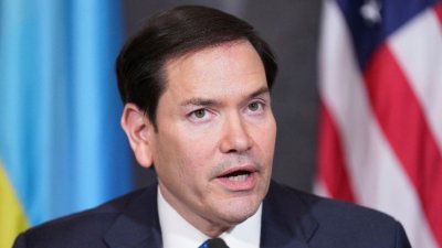 Навроцки получи поздравления от Рубио за победата му