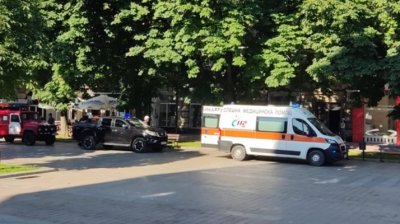 Почина дядото, паднал в шахта в мазе на блок в Русе