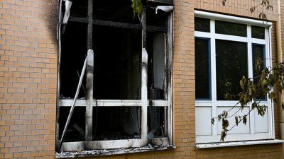 Пет жертви взе пожар, избухнал в болница в Хамбург
