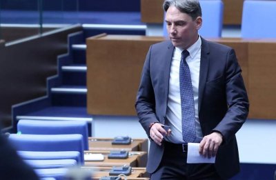 Предложението за забрана за пушене на вейпове наргилета и електронни