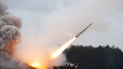 Израел нанесе въздушни удари по Сирия