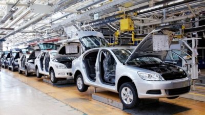 Китай изкара от релси автомобилните гиганти