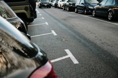Шофьор отнесе дядо на паркинг във Велико Търново