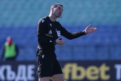 Георги Кабаков с нов задграничен наряд