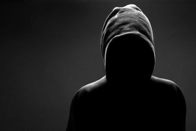 Униформени попаднаха на издирван мъж във Великотърновско