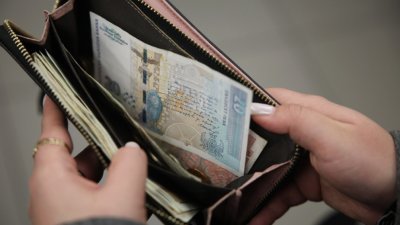 73% от наетите у нас са в сектори, в които заплатите са по-ниски от средната