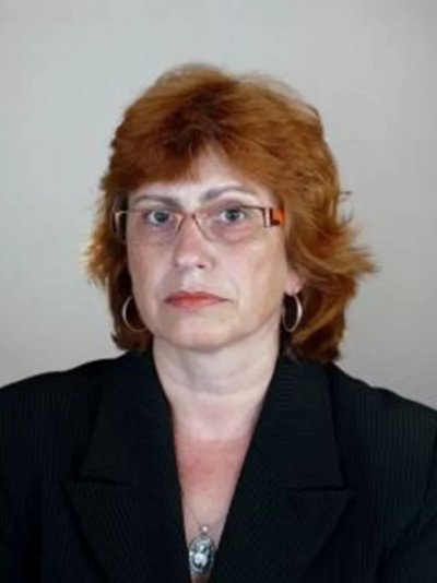 Бившата шефка на съда в Белоградчик Ирена Венкова е осъдена условно за имотни измами