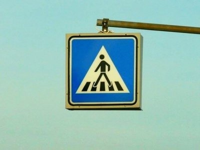 Шофьор блъсна майка с 2-годишно дете на пешеходна пътека в Плевен