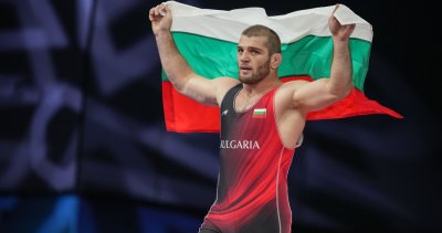Цигански номера: Отнемат жилището на олимпийския ни шампион
