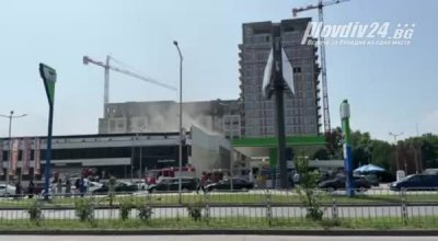 Гори дискотеката до хотел "Санкт Петербург" в Пловдив