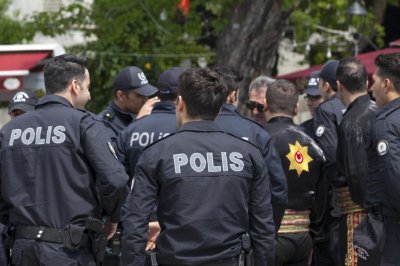 Турция залови терористи при опит да влязат в България