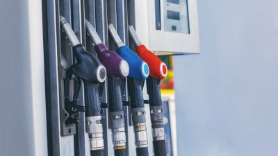 Цените на петрола се повишиха след като Израел и Иран продължиха взаимния обстрел с