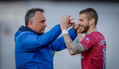 Локо Сф се подсили и с Митко Митков