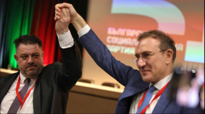 Гуцанов още не е разбрал че Зафирката му е вдигнал