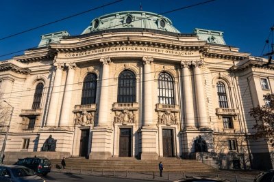 Защо Софийският университет спря радиото за класическа музика?