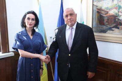 Премиерът в сянка: Бойко обеща на Олеся България да подпре Украйна с търговия, кораби и бизнес 