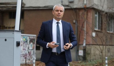 ИСТИНАТА ЛЪСНА: Копейкин - пръв радетел за еврото