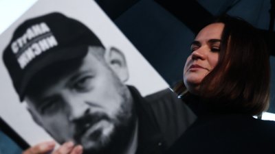 Освободиха Сергей Тихановски - беларуският опозиционен лидер