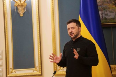 Зеленски има данни, че Русия готви военни операции в Европа 