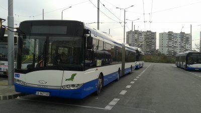 Увеличават заплатите на служителите в градския транспорт във Варна