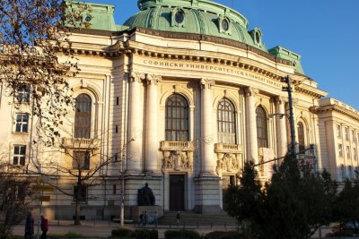 Минималната заплата в държавните ВУЗ скочи на 2780 лв.
