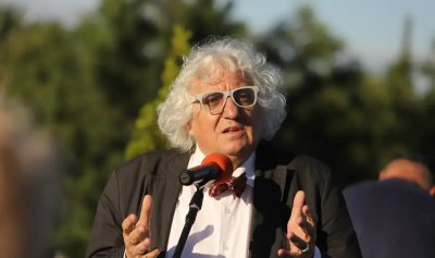 Доц. Георги Лозанов: По БНТ Соня Момчилова демонстрира пролетарска отмъстителност