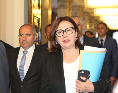 Бъчварова: Не е изненада удара на Вашингтон по Иран