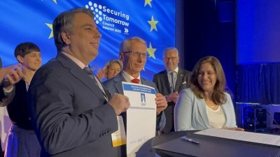 "Промяната" се похвалиха с нова промяна