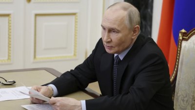 Путин се подмазва на Тръмп: Той е мъжествен човек