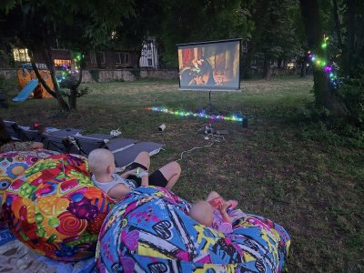 Родители и медици организираха киновечер за децата в онкологичното отделние на ИСУЛ