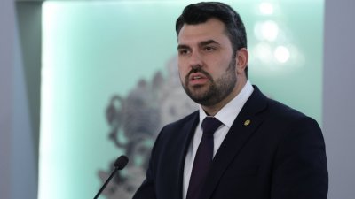 Георг Георгиев: 7 месеца чакаме отговор от президента за назначаване на посланици