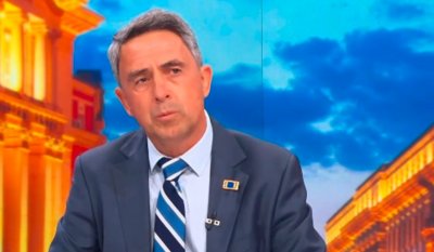 Плевнелиев зове: Асене, подавай си оставката