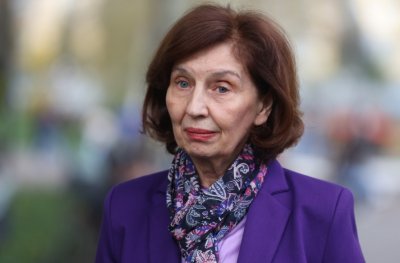 Медиите в Скопие: Силяновска проведе приятен разговор с Желязков 