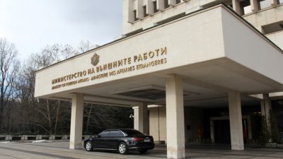 МВнР прие "за сведение" евродоклада за напредъка на Македония 