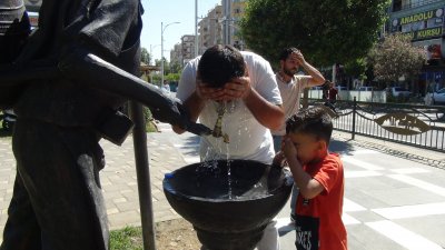 В Турция жегите надхвърлиха 40 градуса