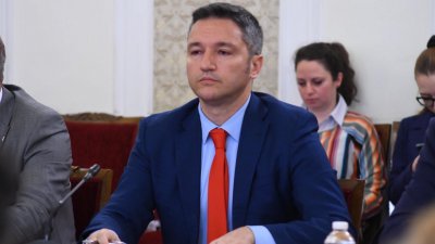 Вигенин: Скандалът с ПП е последният удар върху идеята им за „промяна“